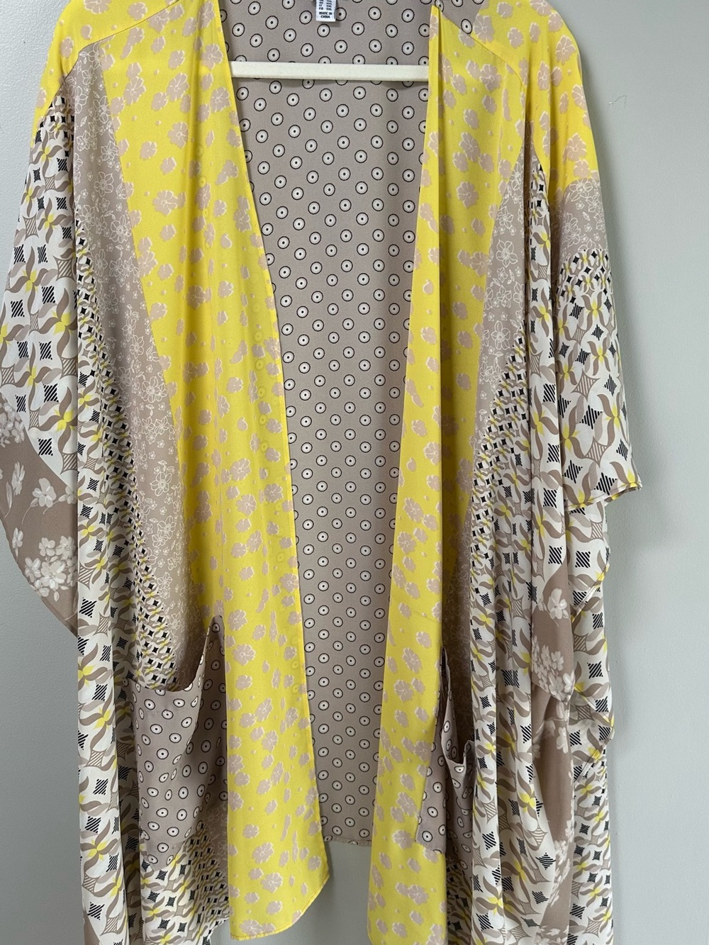 Susan Graver Plus Size Lightweight Yellow & Taupe Patterned Kimono - 2X